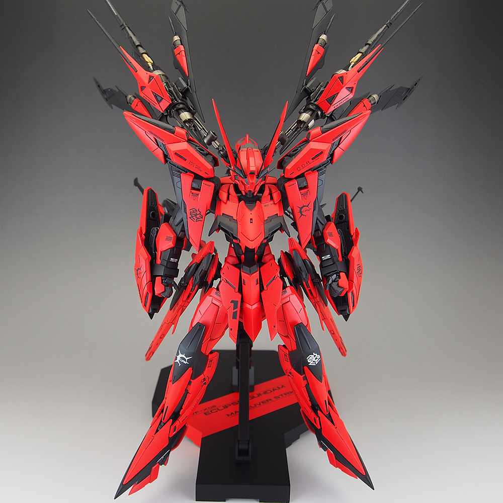 完成品] MG MVF-X08 ECLIPSE GUNDA with MANEUVER STRIKER: テキトーモケイ