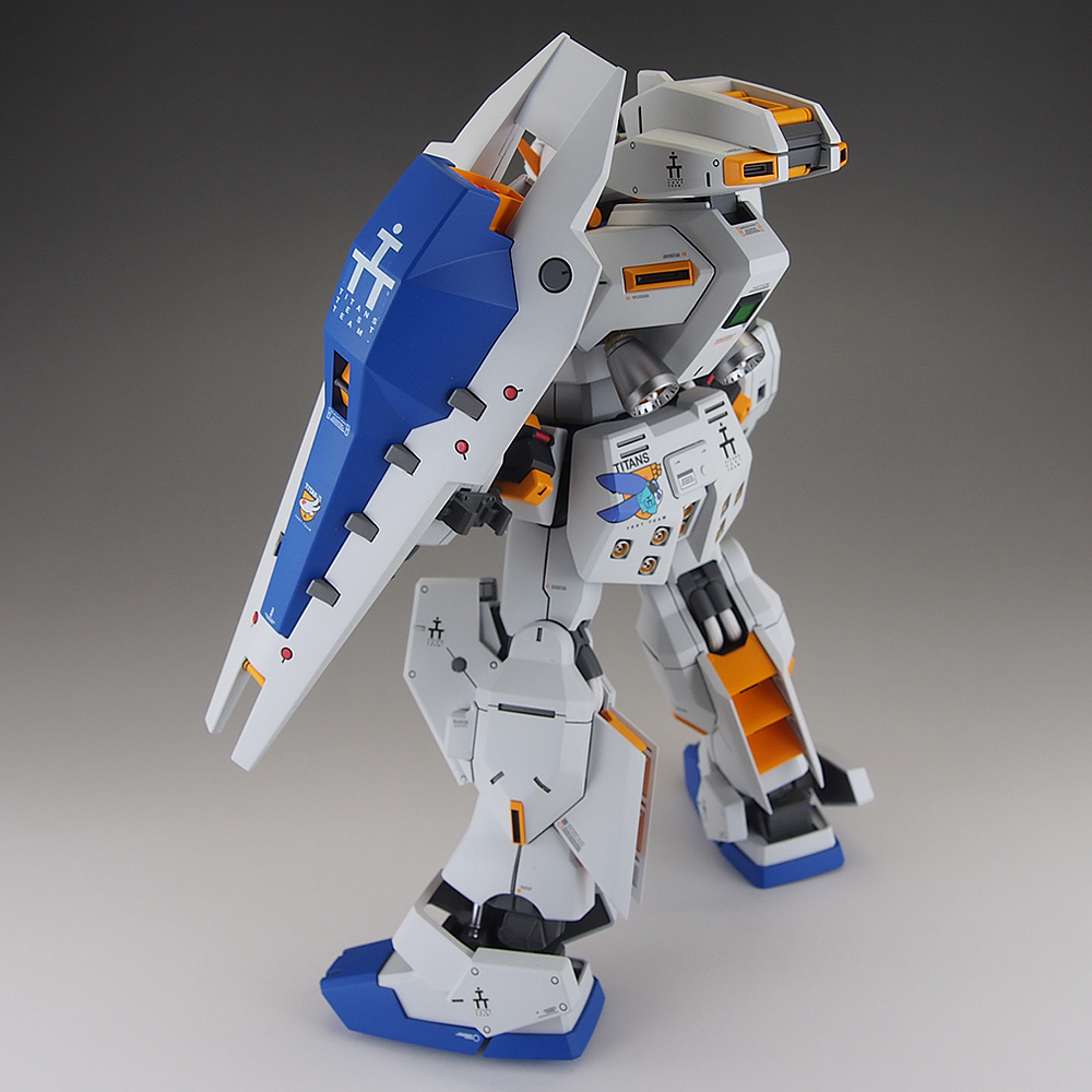 完成品] MG RX-121-1 GUNDAM TR-1 [HAZEL CUSTOM] | テキトー