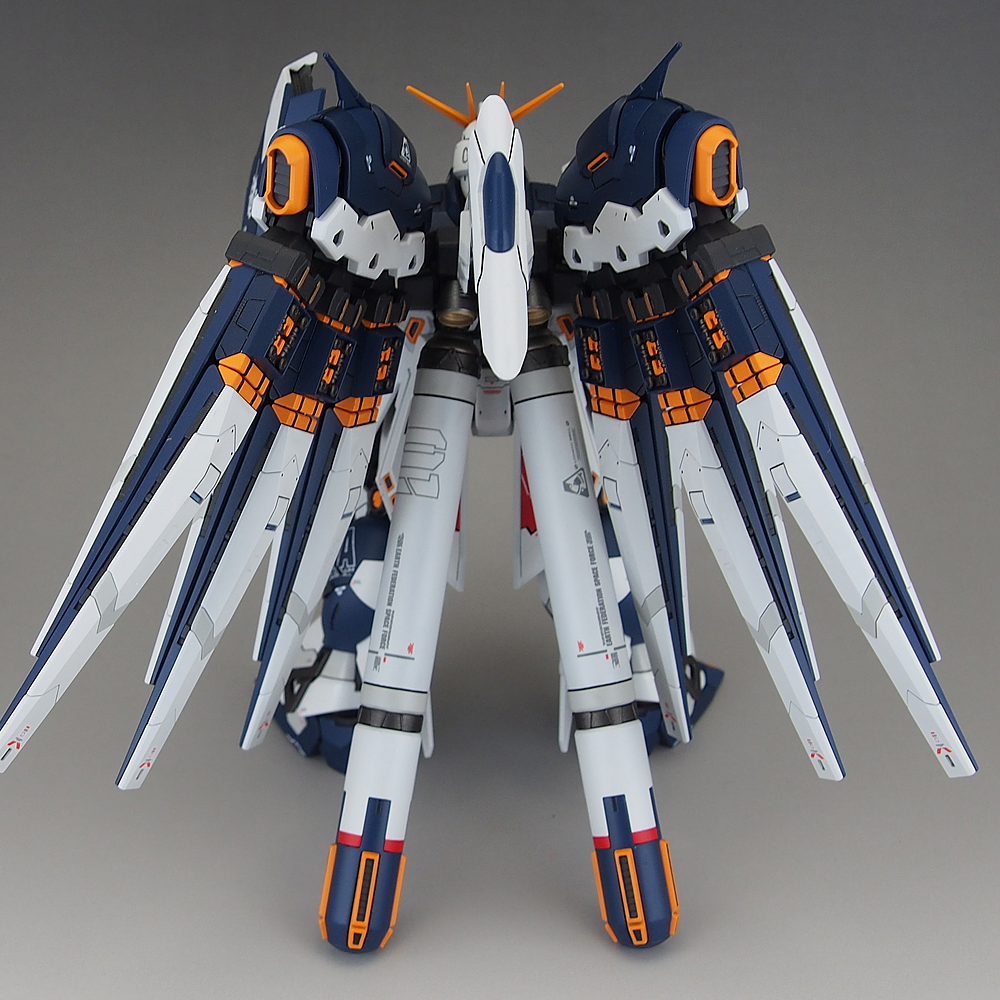 完成品] RG RX-93-ν2 Hi-ν GUNDAM with HYPER MEGA BAZOOKA LAUNCHER